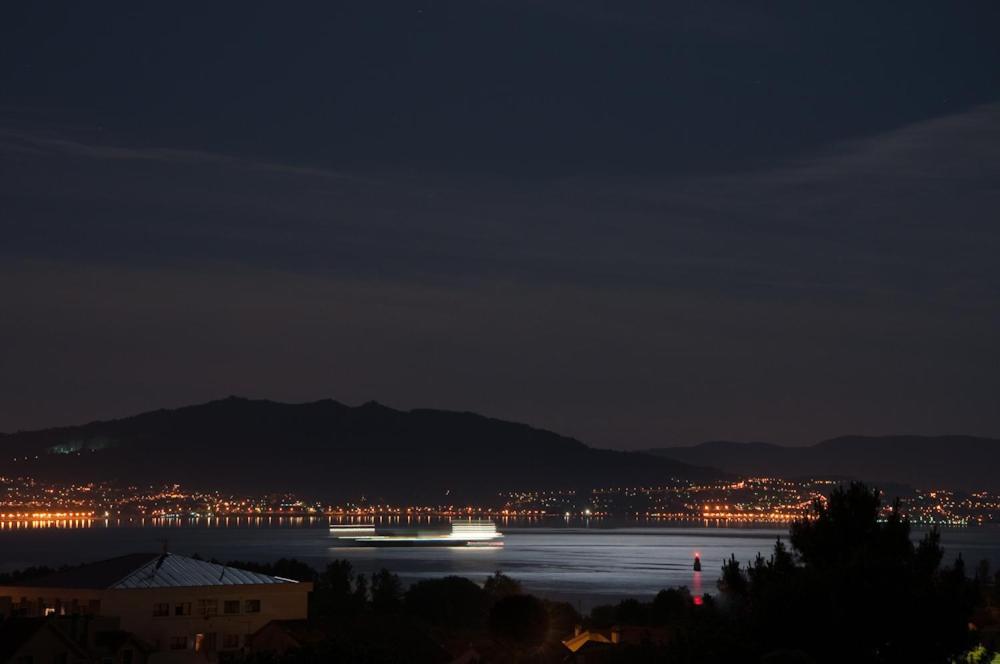 Casa Apartamento Con Vistas Al Mar Cangas do Morrazo Kültér fotó
